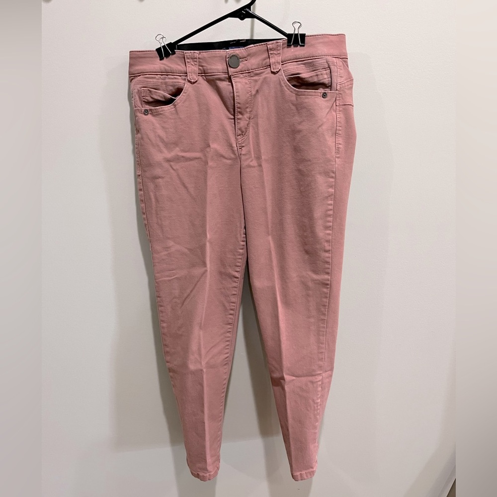 Democracy Ab Solution Ankle Pants
